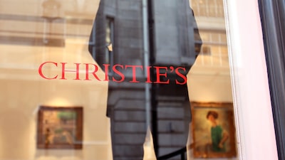 Familia dueña de Bic demanda al chileno Álvaro Saieh por obra de arte en disputa legal Familia dueña de Bic demanda al chileno Álvaro Saieh por obra de arte en disputa legal