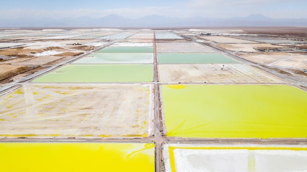 Codelco y SQM sellan acuerdo para proyecto de litio en el desierto de Atacama, en Chile Codelco y SQM sellan acuerdo para proyecto de litio en el desierto de Atacama, en Chile