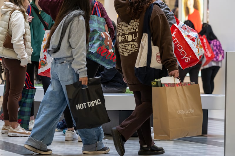 Goldman Sees US Consumer Powering Wider Equity Rally in 2026 Goldman Sees US Consumer Powering Wider Equity Rally in 2026