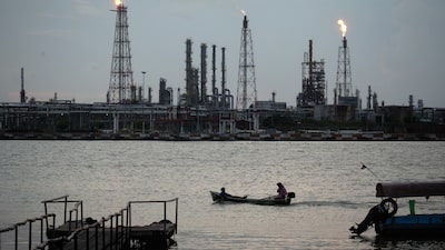 Renacimiento productivo de combustible en México son malas noticias para refinerías de EE.UU. Renacimiento productivo de combustible en México son malas noticias para refinerías de EE.UU.