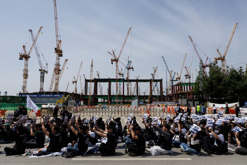 Huelga de trabajadores.
Fotógrafo: SeongJoon Cho/Bloomberg Huelga de trabajadores.
Fotógrafo: SeongJoon Cho/Bloomberg