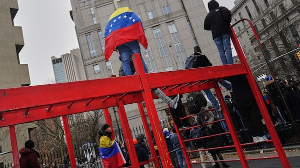 Wells Fargo mantém visão de virada à direita na América Latina após captura de Maduro Wells Fargo mantém visão de virada à direita na América Latina após captura de Maduro