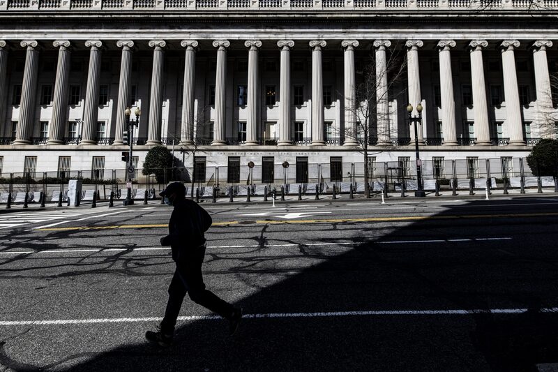 El edificio del Departamento del Tesoro de los Estados Unidos, ubicado en Washington D.C. El edificio del Departamento del Tesoro de los Estados Unidos, ubicado en Washington D.C.