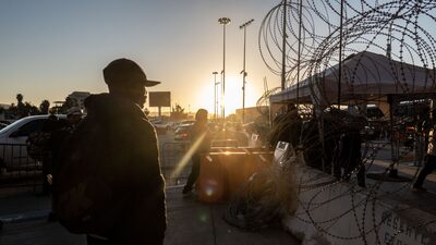 US Supreme Court Looks Split in Texas, Louisiana Case Over Biden Immigration Policy US Supreme Court Looks Split in Texas, Louisiana Case Over Biden Immigration Policy