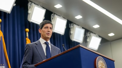 Kevin Warsh crea cinco grupos de trabajo para evaluar posibles cambios en la Fed Kevin Warsh crea cinco grupos de trabajo para evaluar posibles cambios en la Fed