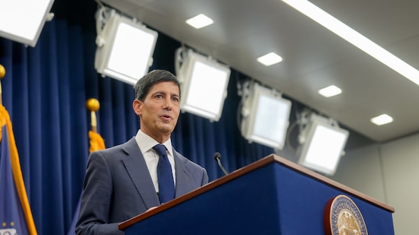 Kevin Warsh crea cinco grupos de trabajo para evaluar posibles cambios en la Fed Kevin Warsh crea cinco grupos de trabajo para evaluar posibles cambios en la Fed