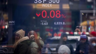 Ganancias del S&P 500 superan previsiones y provocan la peor reacción bursátil de la historia Ganancias del S&P 500 superan previsiones y provocan la peor reacción bursátil de la historia