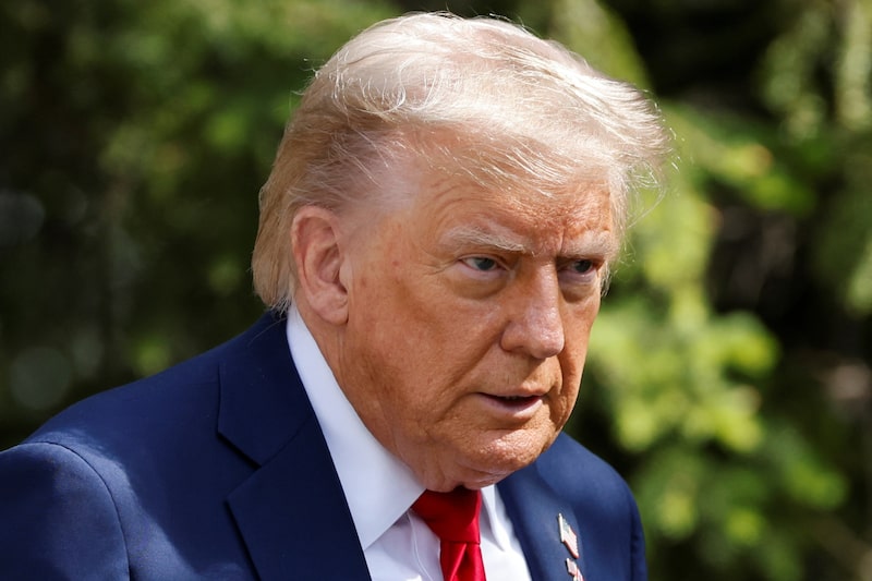 El esfuerzo se produce en un momento en que los aranceles que Trump impuso en abril a sus principales socios comerciales se encuentran en un terreno legal más inestable. El esfuerzo se produce en un momento en que los aranceles que Trump impuso en abril a sus principales socios comerciales se encuentran en un terreno legal más inestable.