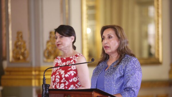 Perú ordena retiro defintivo de su embajador de México tras “injerencia” de AMLO Perú ordena retiro defintivo de su embajador de México tras “injerencia” de AMLO