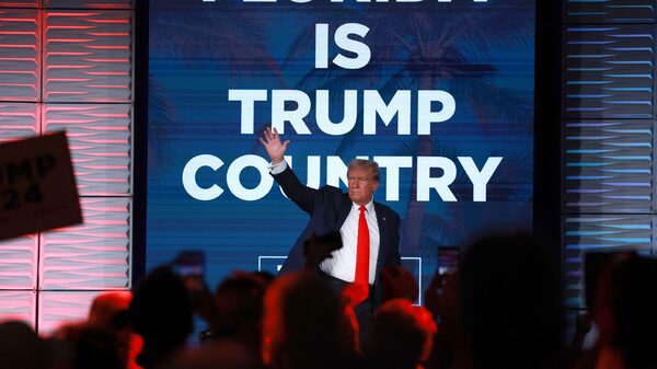 Seis políticos de Florida desertaron de Ron DeSantis para respaldar a Donald Trump Seis políticos de Florida desertaron de Ron DeSantis para respaldar a Donald Trump