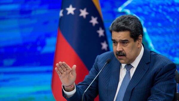 Maduro se escuda en cartas de la reina Isabel II en lucha por el oro venezolano Maduro se escuda en cartas de la reina Isabel II en lucha por el oro venezolano