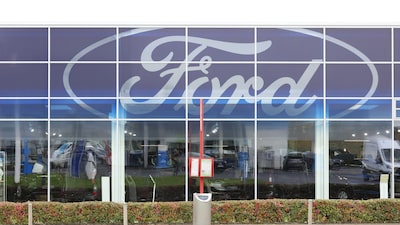 Ford: após rali de 44% com a IA, investidores cobram provas da estratégia em energia Ford: após rali de 44% com a IA, investidores cobram provas da estratégia em energia