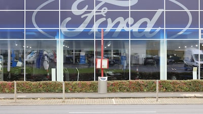 Ford se encamina hacia su peor día desde 2024 al revertir su repunte impulsado por la IA Ford se encamina hacia su peor día desde 2024 al revertir su repunte impulsado por la IA