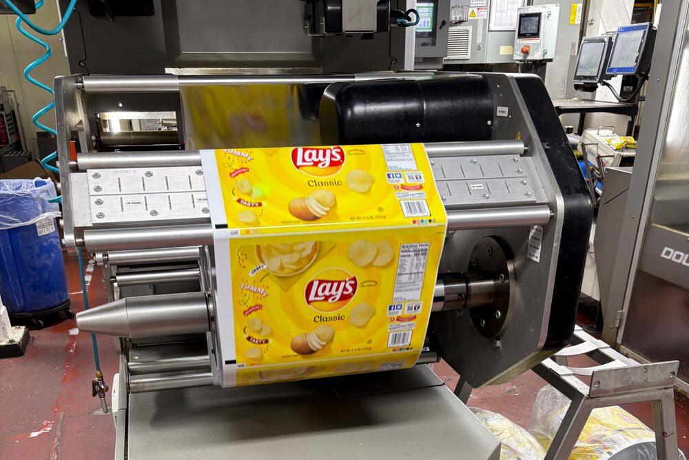 Embalagem de Lay's na fábrica da empresa em Beloit, Wisconsin. (Foto: Bloomberg) Embalagem de Lay's na fábrica da empresa em Beloit, Wisconsin. (Foto: Bloomberg)