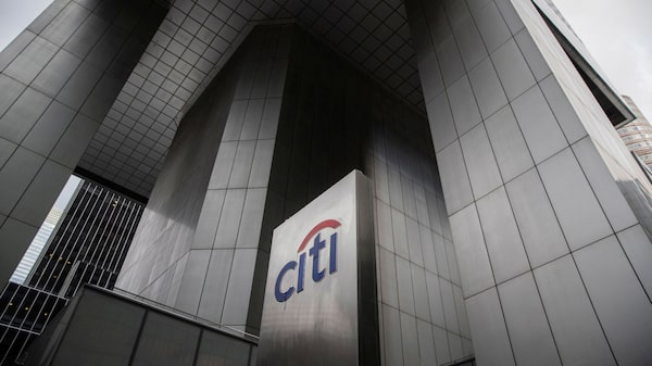 Citigroup faz demissões na divisão de banco de investimento Citigroup faz demissões na divisão de banco de investimento