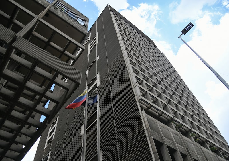 Venezuelan Central Bank Issues New Currency Redenomination Venezuelan Central Bank Issues New Currency Redenomination