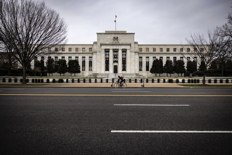 Datos muestran que la inflación está bajando más lentamente de lo que preveían los funcionarios. Datos muestran que la inflación está bajando más lentamente de lo que preveían los funcionarios.