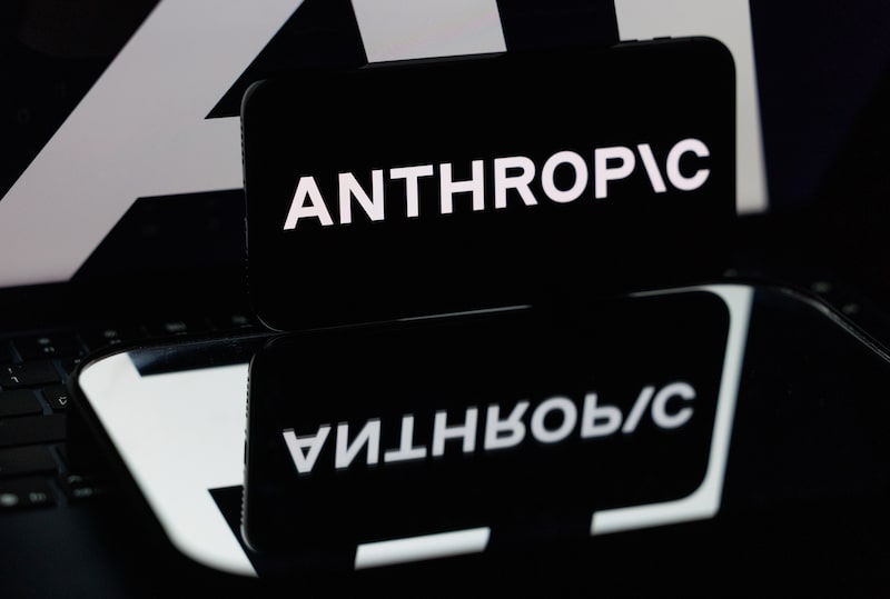 US Limits on Anthropic's Mythos Keep Foreign Firms in Limbo US Limits on Anthropic's Mythos Keep Foreign Firms in Limbo