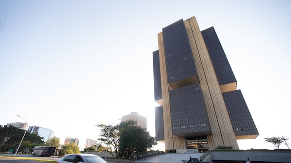 Real resiliente e alívio dos juros de curto prazo: a visão de gestores sobre a Selic Real resiliente e alívio dos juros de curto prazo: a visão de gestores sobre a Selic