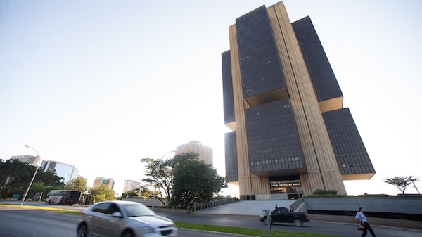 Ata do Copom: Banco Central alerta que guerra no Oriente Médio eleva risco de inflação Ata do Copom: Banco Central alerta que guerra no Oriente Médio eleva risco de inflação