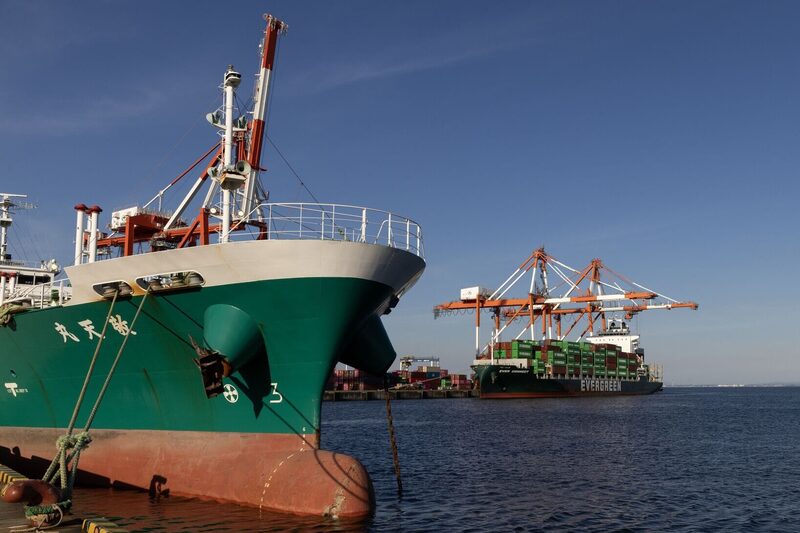 Las acciones estadounidenses retrocedieron tras los comentarios de Trump. Las acciones estadounidenses retrocedieron tras los comentarios de Trump.