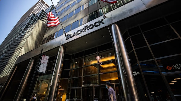 Fink, de BlackRock, cree que la inflación aumentará tras invasión de Rusia a Ucrania Fink, de BlackRock, cree que la inflación aumentará tras invasión de Rusia a Ucrania