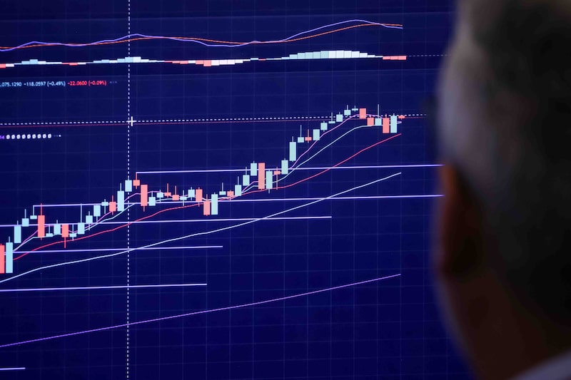 Chip Rout Pulls Stocks Down At Start Of Busy Week Chip Rout Pulls Stocks Down At Start Of Busy Week