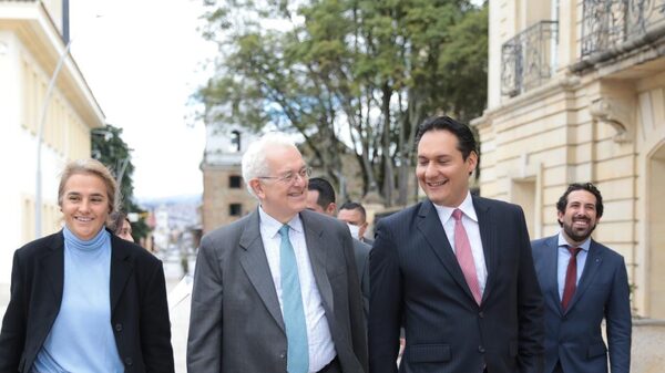 Arrancó el camino en Congreso de la Tributaria de Petro: busca $25 billones Arrancó el camino en Congreso de la Tributaria de Petro: busca $25 billones