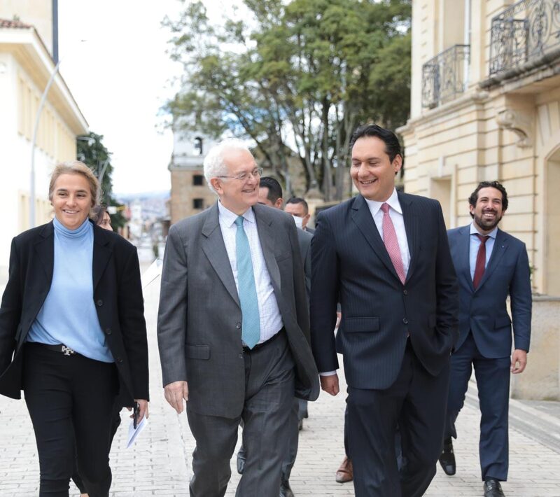 José Antonio Ocampo, ministro de Hacienda de Colombia. José Antonio Ocampo, ministro de Hacienda de Colombia.