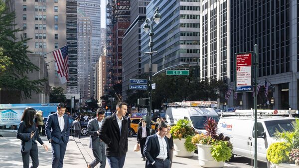 Analistas descartam recessão nos EUA e preveem que lucros voltam a crescer Analistas descartam recessão nos EUA e preveem que lucros voltam a crescer