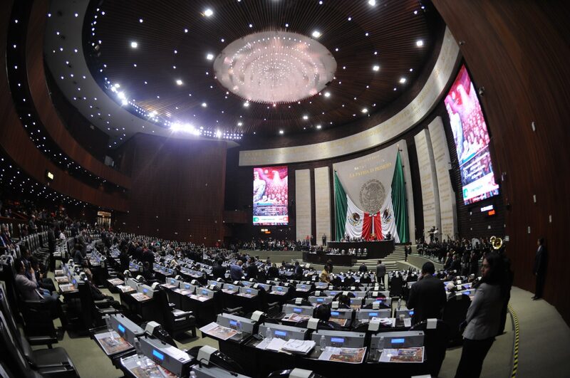 Pleno de la Cámara de Diputados en San Lázaro, Ciudad de México durante una discusión parlamentaria (Foto: Cámara de Diputados). Pleno de la Cámara de Diputados en San Lázaro, Ciudad de México durante una discusión parlamentaria (Foto: Cámara de Diputados).