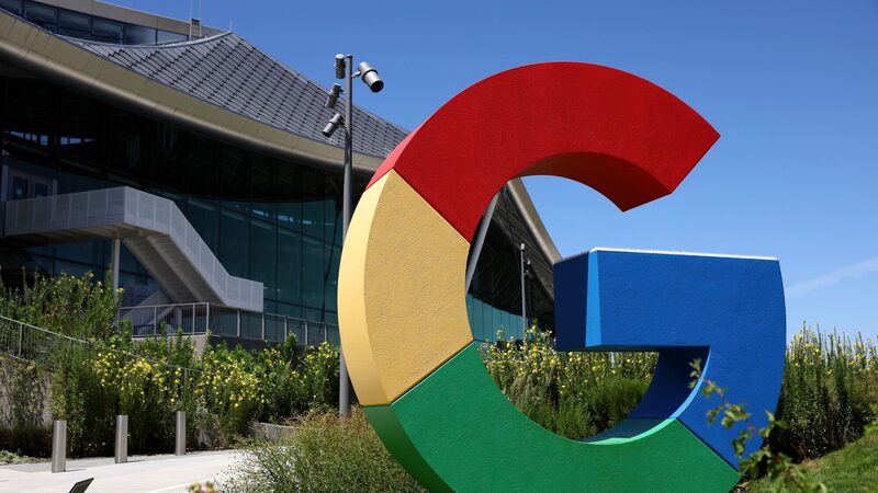 Alphabet planeja captar € 3 bi em títulos na Europa para financiar gastos com IA Alphabet planeja captar € 3 bi em títulos na Europa para financiar gastos com IA