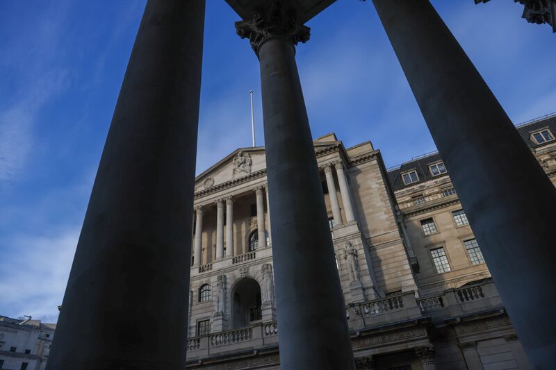 Diretores dos bancos centrais estão considerando a possibilidade de adotarem seus próprios tokens digitais Diretores dos bancos centrais estão considerando a possibilidade de adotarem seus próprios tokens digitais