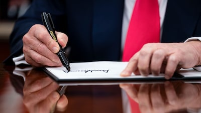 Una multa de US$1,8 millones y 15 días para apelar: la presión de Trump sobre migrantes Una multa de US$1,8 millones y 15 días para apelar: la presión de Trump sobre migrantes
