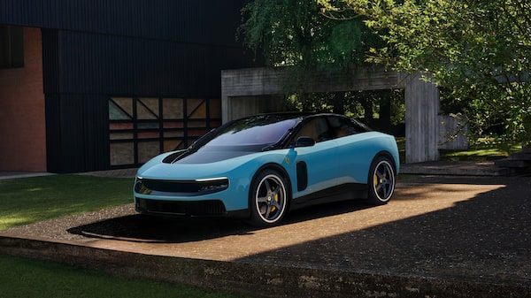 Ferrari frena en bolsa y tiene su mayor caída en ocho meses tras lanzar su primer eléctrico Ferrari frena en bolsa y tiene su mayor caída en ocho meses tras lanzar su primer eléctrico