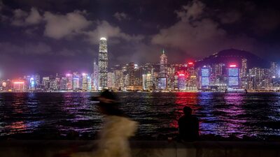 Êxodo de Hong Kong: Quase 50% das empresas planejam realocar funcionários Êxodo de Hong Kong: Quase 50% das empresas planejam realocar funcionários