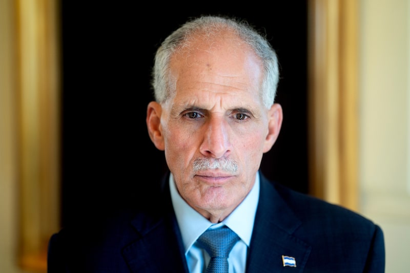 Asfura promete tomar de posesión en Honduras pese a exigencia de recuento de votos Asfura promete tomar de posesión en Honduras pese a exigencia de recuento de votos