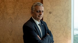 YPF contempla split de acciones en la bolsa argentina para atraer inversores minoristas YPF contempla split de acciones en la bolsa argentina para atraer inversores minoristas