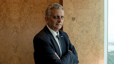 YPF contempla split de acciones en la bolsa argentina para atraer inversores minoristas YPF contempla split de acciones en la bolsa argentina para atraer inversores minoristas