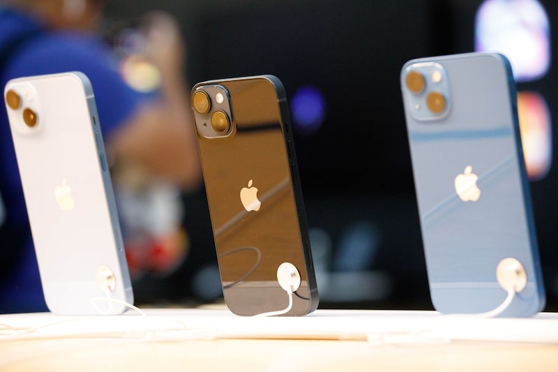 El anuncio de este lunes es la primera acción formal de aplicación de la ley por parte de la comisión y marca la última ronda de una disputa entre Vestager de la UE y una de las empresas más rentables del mundo. El anuncio de este lunes es la primera acción formal de aplicación de la ley por parte de la comisión y marca la última ronda de una disputa entre Vestager de la UE y una de las empresas más rentables del mundo.