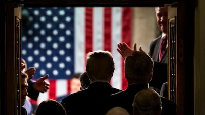 Ataque de Trump ao Irã replica erros da invasão de Bush ao Iraque, em 2003 Ataque de Trump ao Irã replica erros da invasão de Bush ao Iraque, em 2003