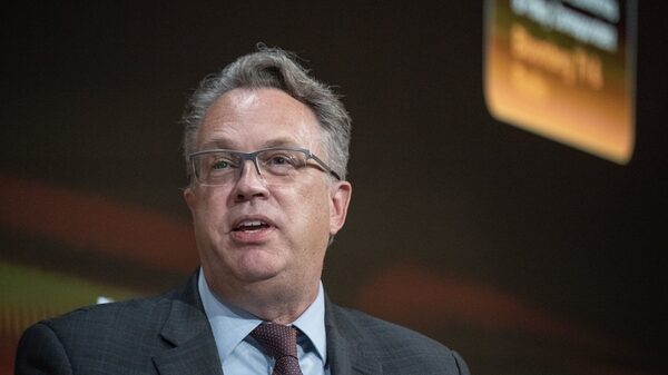 Williams, de la Fed, dice que se necesita más trabajo para que la inflación vuelva al 2% Williams, de la Fed, dice que se necesita más trabajo para que la inflación vuelva al 2%