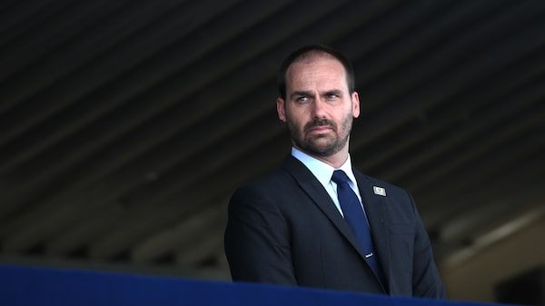 Brasil cancela los dos pasaportes de Eduardo Bolsonaro por investigación judicial Brasil cancela los dos pasaportes de Eduardo Bolsonaro por investigación judicial