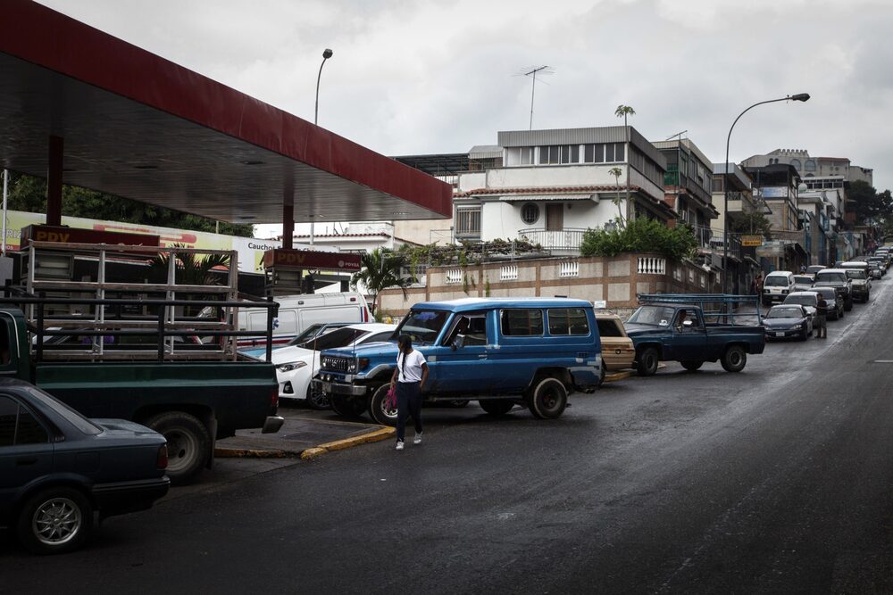 Con una cifra de importaciones automotrices disminuida, y ante la ausencia de créditos bancarios, al venezolano le queda como opción un parque automotor obsoleto. (Foto: Bloomberg). Con una cifra de importaciones automotrices disminuida, y ante la ausencia de créditos bancarios, al venezolano le queda como opción un parque automotor obsoleto. (Foto: Bloomberg).