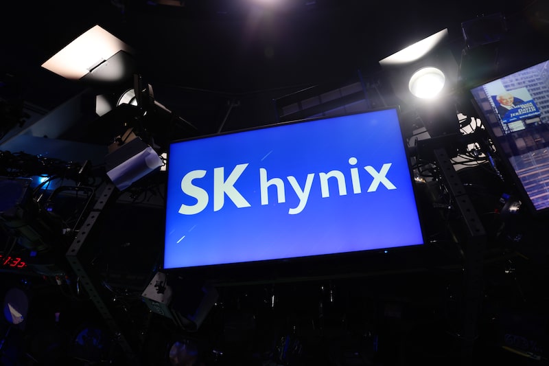 SK Hynix US IPO At The Nasdaq MarketSite SK Hynix US IPO At The Nasdaq MarketSite