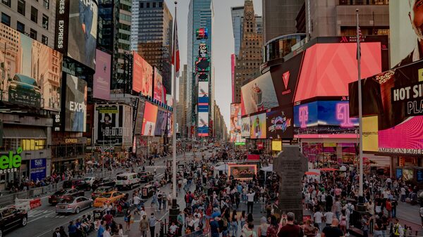 Nova York tem arrecadação recorde com o turismo após retomada de viagens Nova York tem arrecadação recorde com o turismo após retomada de viagens