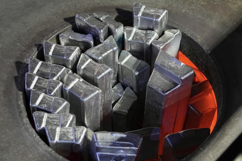 Lingotes de aluminio
Fotógrafo: Toru Hanai/Bloomberg Lingotes de aluminio
Fotógrafo: Toru Hanai/Bloomberg