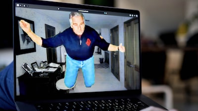 El juego ‘Cinco noches en casa de Epstein’ se hace viral en los campus escolares de EE.UU. El juego ‘Cinco noches en casa de Epstein’ se hace viral en los campus escolares de EE.UU.