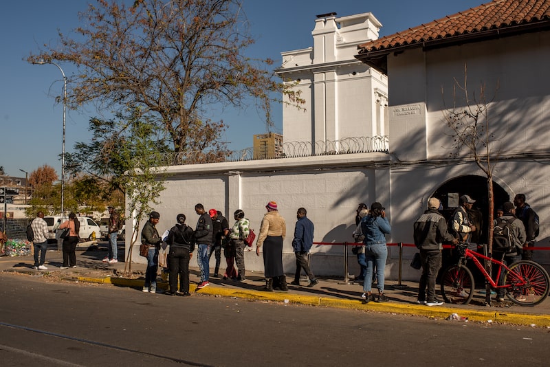 Polémico caso de niños haitianos deriva en una política migratoria más estricta en Chile Polémico caso de niños haitianos deriva en una política migratoria más estricta en Chile