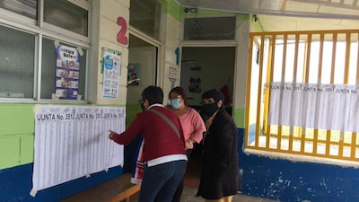 Segunda ronda Costa Rica: Candidatos ejercen su voto y llaman al sufragio popular Segunda ronda Costa Rica: Candidatos ejercen su voto y llaman al sufragio popular